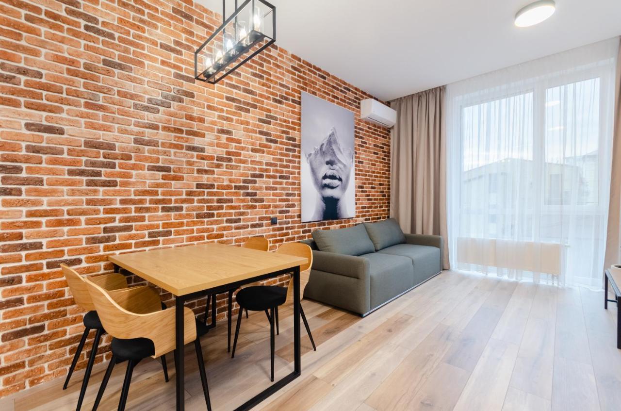 Petrovdom 160-161-166-3A-3B-131A-104A In Beautiful Apartments In Rc "Yaroslaviv Grad" เคียฟ ภายนอก รูปภาพ
