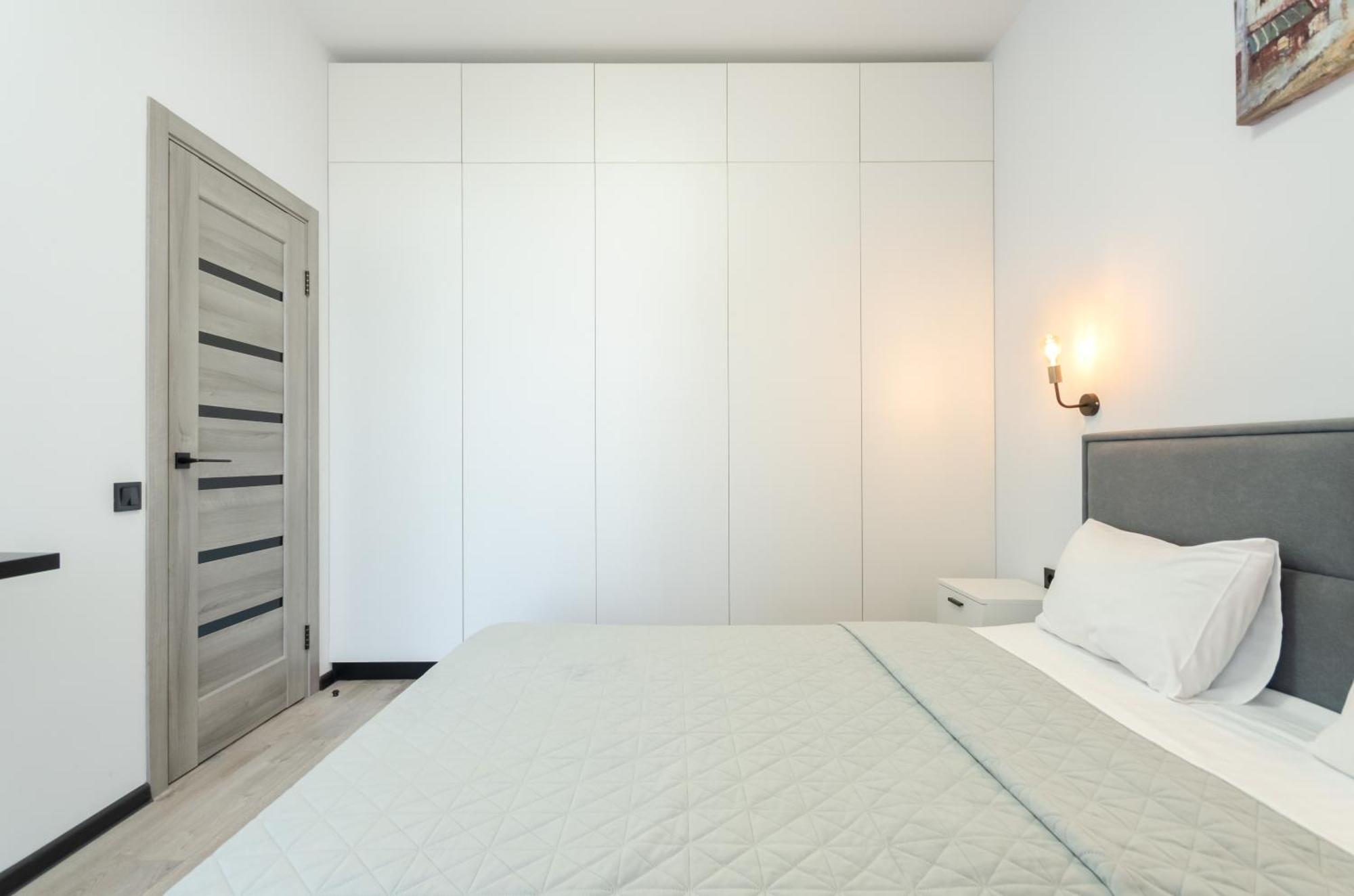 Petrovdom 160-161-166-3A-3B-131A-104A In Beautiful Apartments In Rc "Yaroslaviv Grad" เคียฟ ภายนอก รูปภาพ